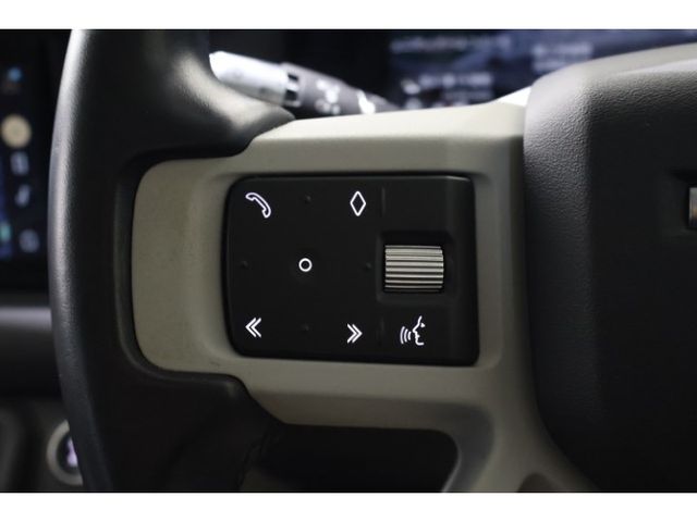ROVER DEFENDER