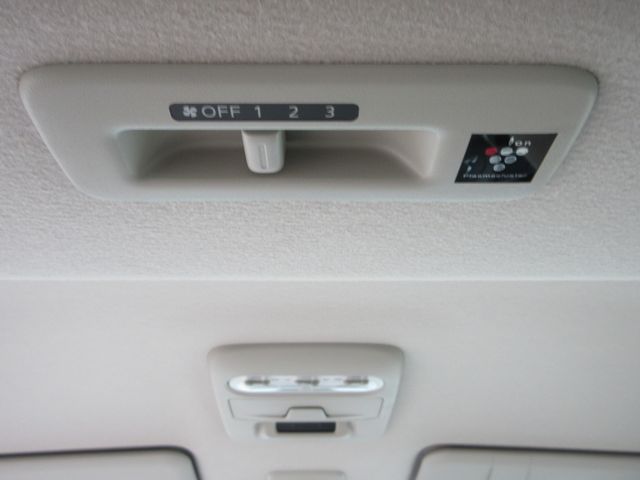 eK SPACE 4WD