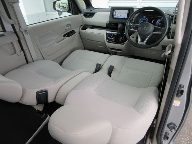 eK SPACE 4WD