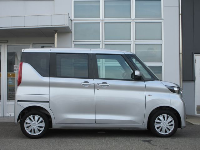 eK SPACE 4WD