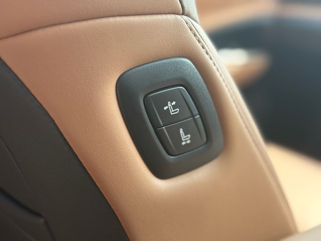 CROWN SPORT