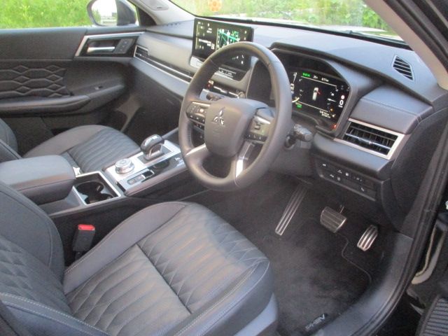 OUTLANDER PHEV