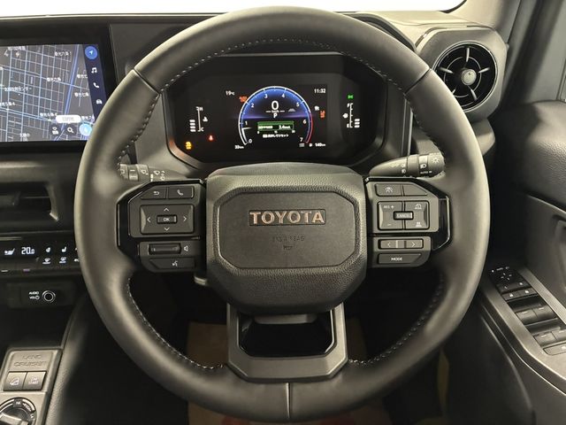 LANDCRUISER FJ