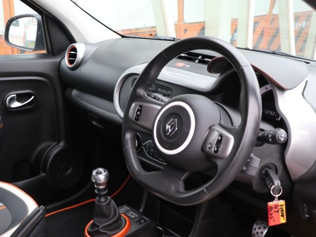 RENAULT TWINGO