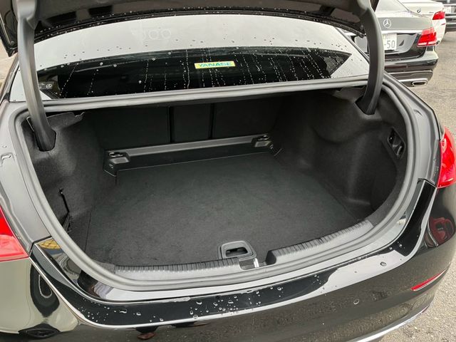 MERCEDES BENZ C class sedan