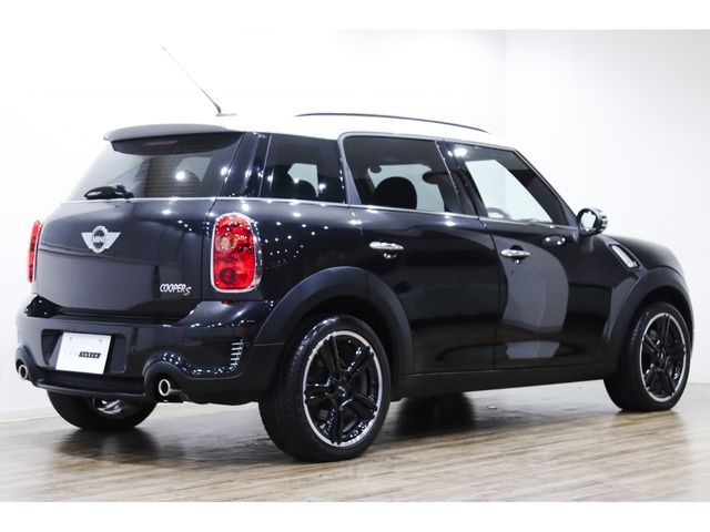 BMW MINI COOPER S CROSSOVER