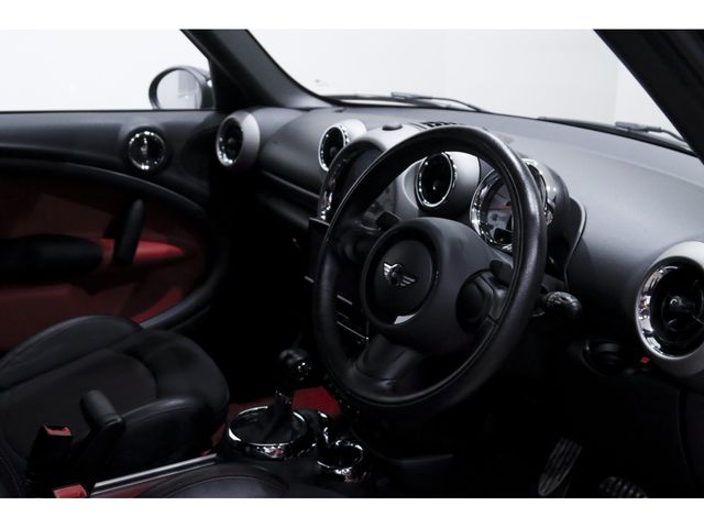 BMW MINI COOPER S CROSSOVER