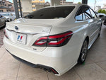 CROWN sedan hybrid