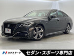 CROWN sedan hybrid