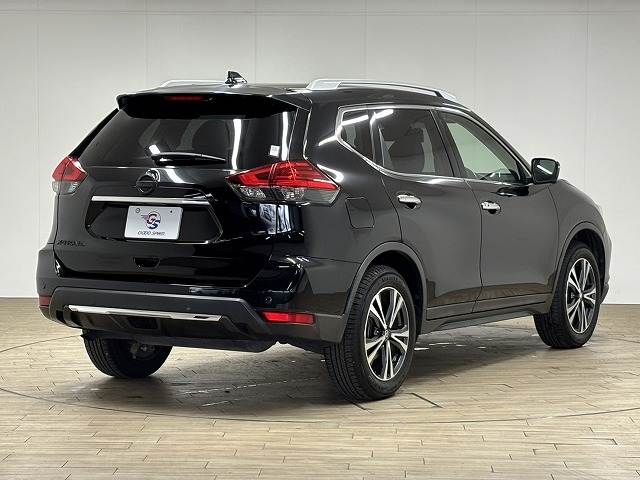 X-TRAIL 4WD