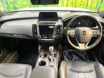 CROWN sedan hybrid