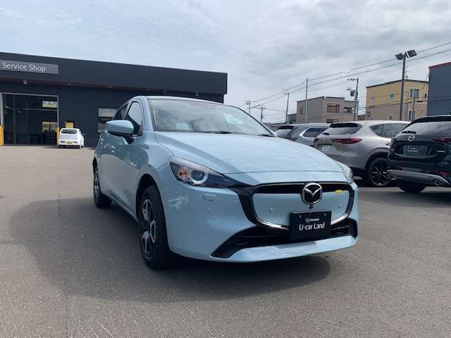 MAZDA2