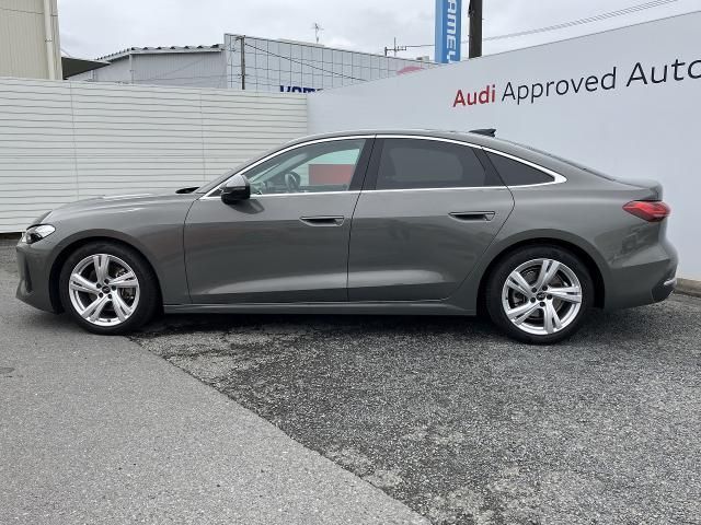 AUDI A5 Sedan