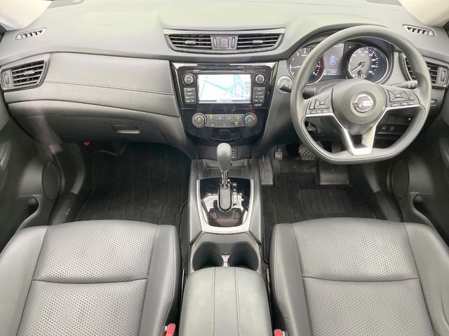 X-TRAIL 2WD