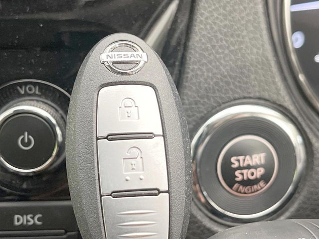 X-TRAIL 2WD