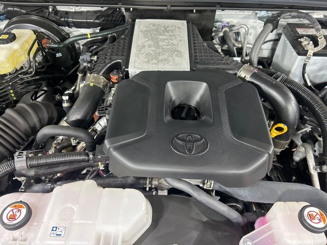 LANDCRUISER 250