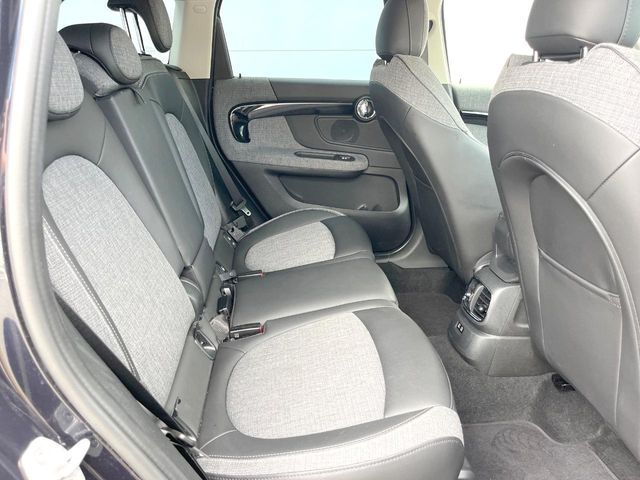 MINI COOPER D CROSSOVER