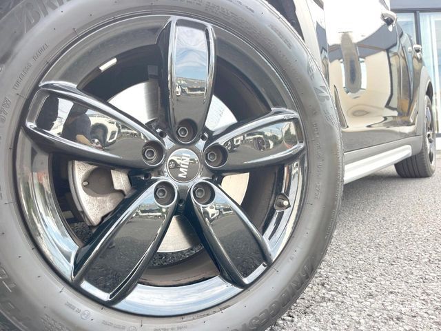 MINI COOPER D CROSSOVER