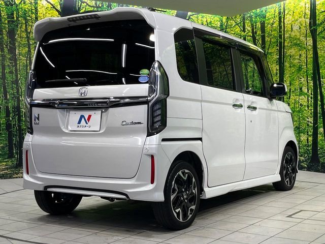 N BOX CUSTOM 4WD