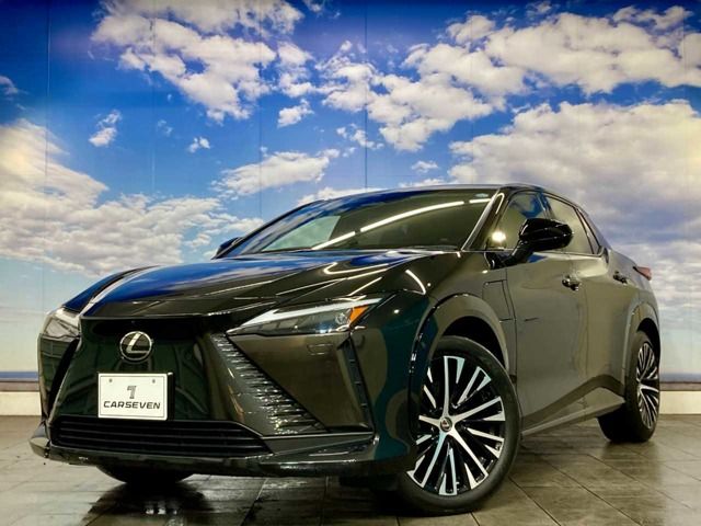 LEXUS RZ450e