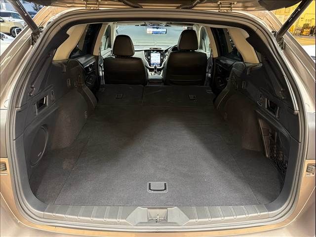 LEGACY OUTBACK