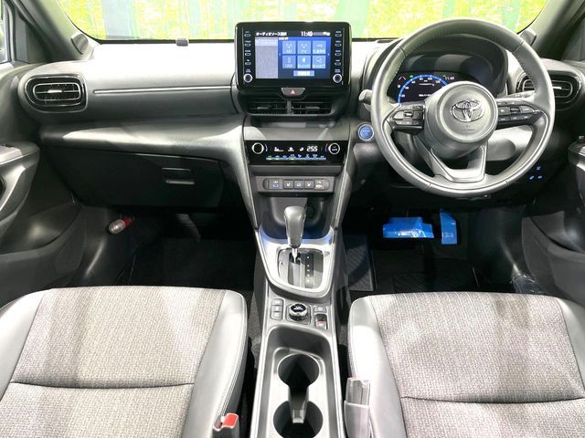 YARIS CROSS HYBRID