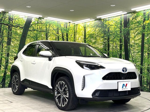 YARIS CROSS HYBRID