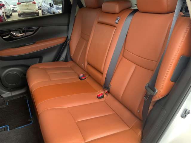 X-TRAIL HYBRID 4WD