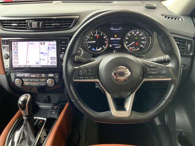 X-TRAIL HYBRID 4WD