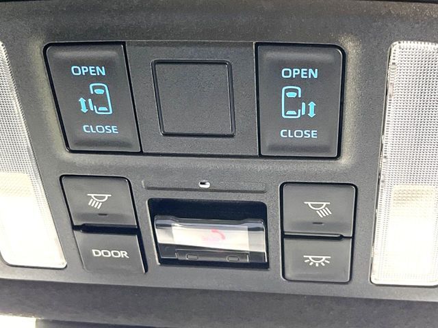 NOAH HYBRID 4WD