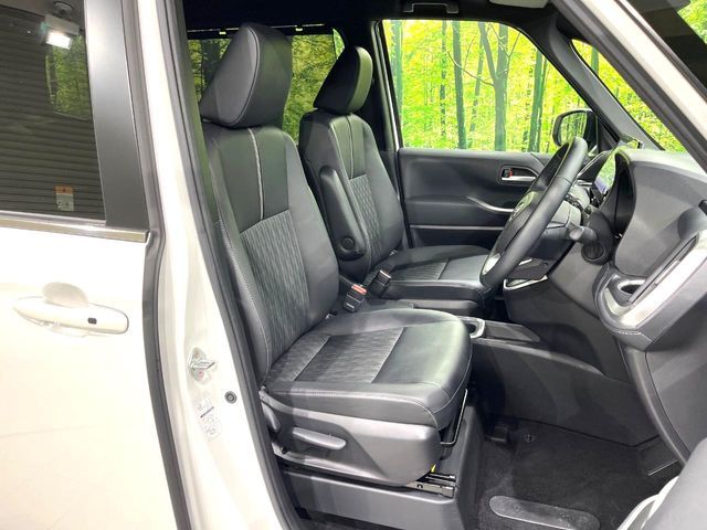 NOAH HYBRID 4WD
