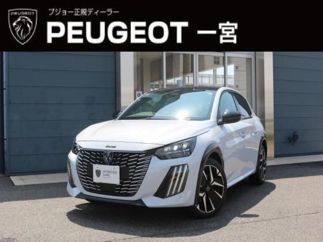 PEUGEOT 208