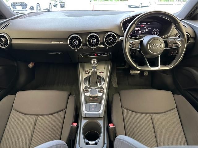 AUDI TT coupe