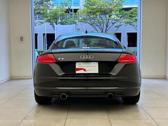 AUDI TT coupe