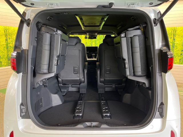 ALPHARD hybrid