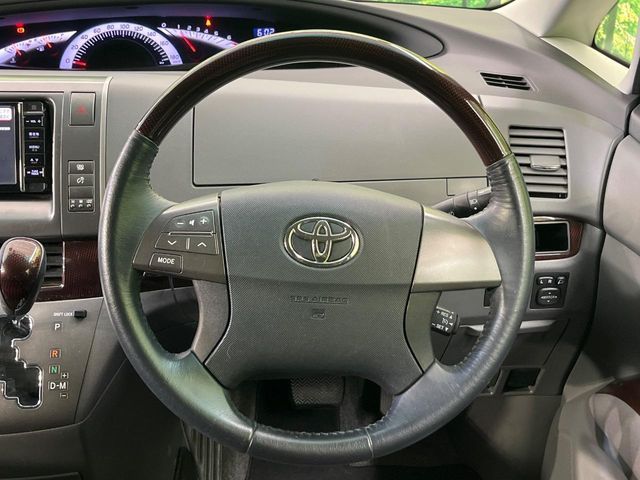 ESTIMA  4WD