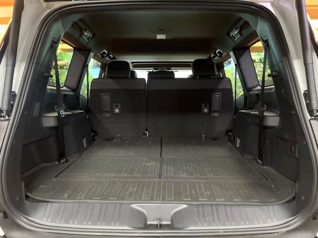 LANDCRUISER 250
