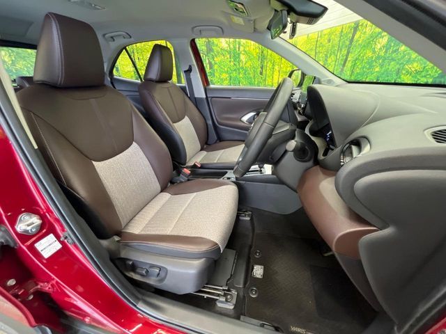 YARIS CROSS HYBRID