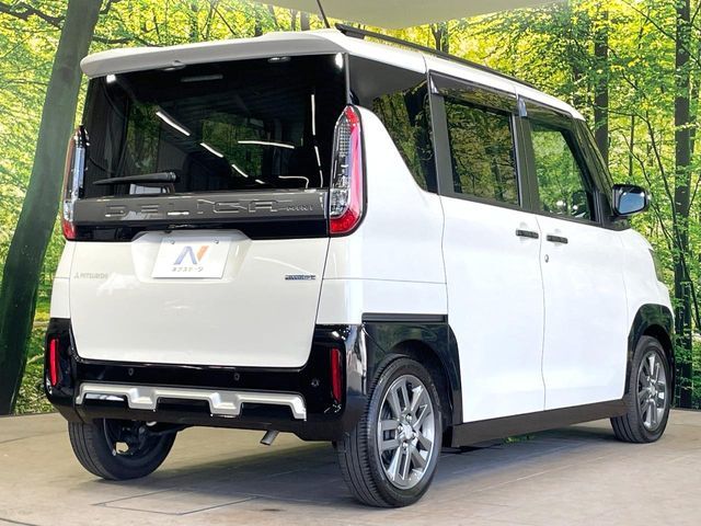 DELICA MINI