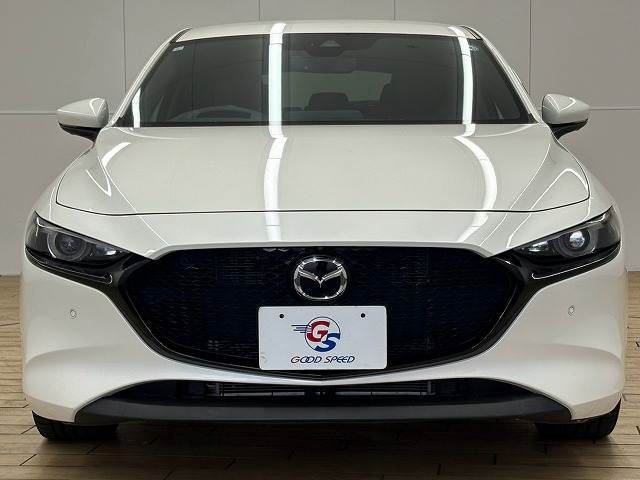 MAZDA3 FASTBACK