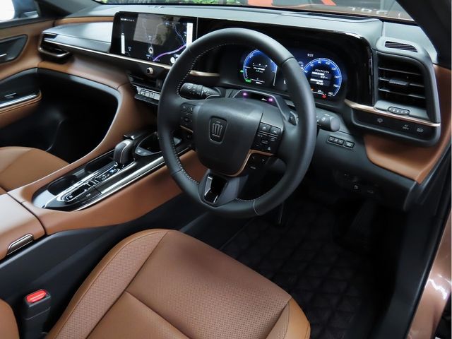 CROWN ESTATE 4WD