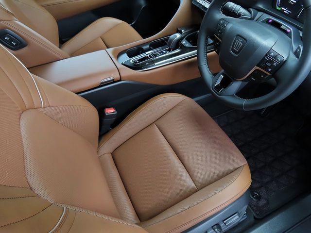 CROWN ESTATE 4WD