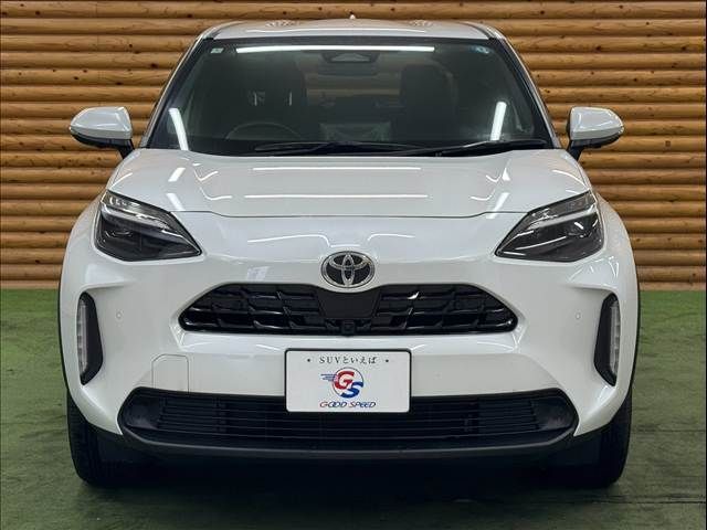 YARIS CROSS