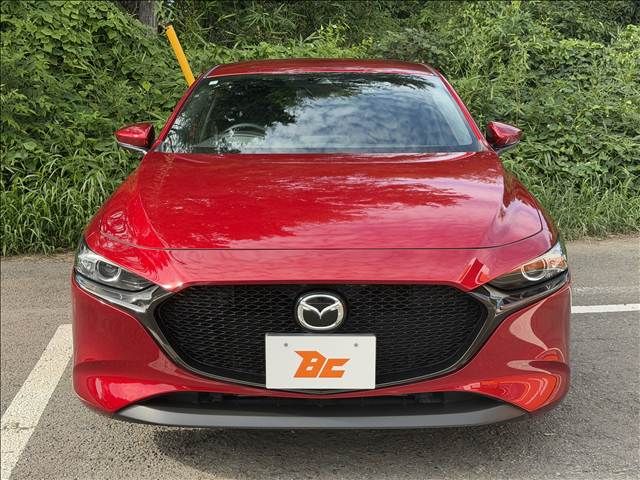 MAZDA3 FASTBACK