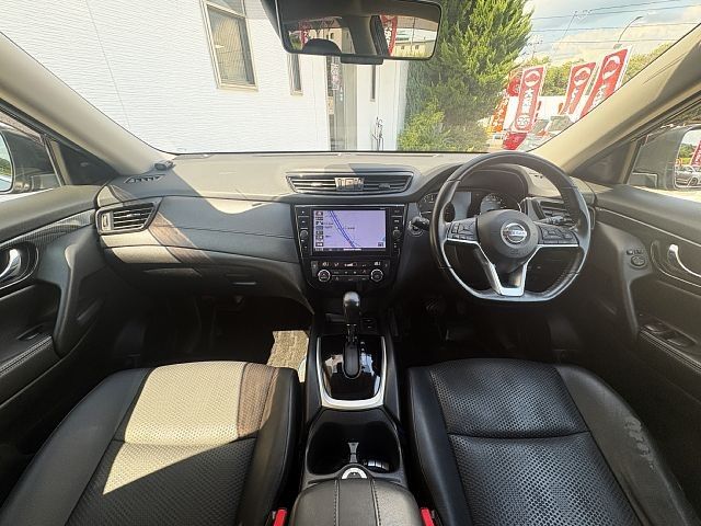 X-TRAIL HYBRID 4WD