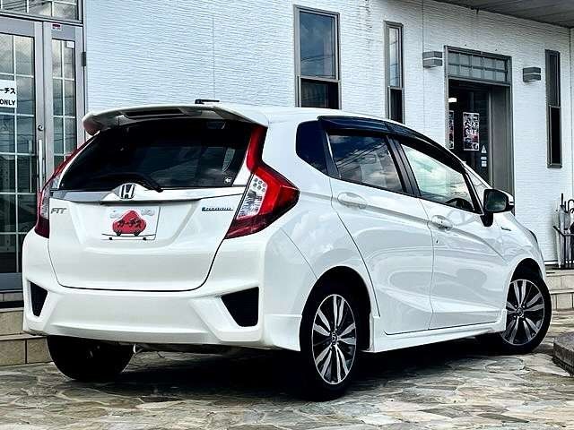 FIT HYBRID