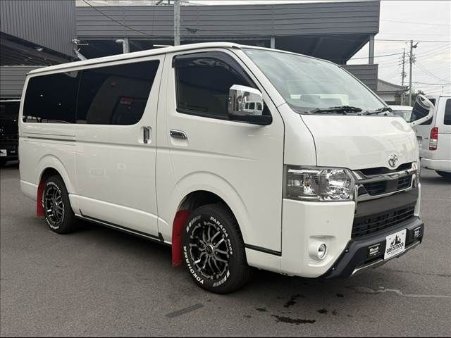 HIACE van 4WD