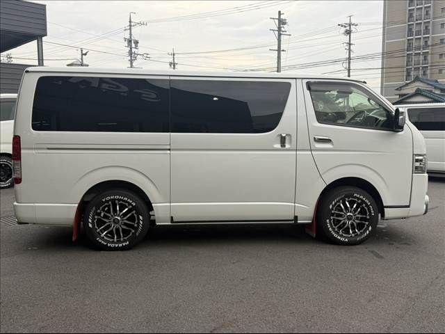 HIACE van 4WD