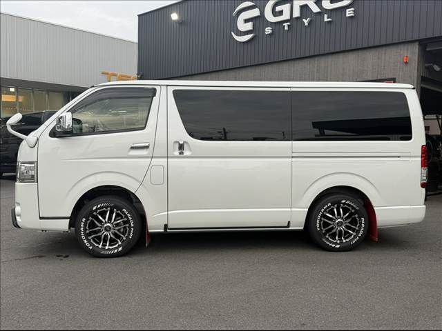 HIACE van 4WD