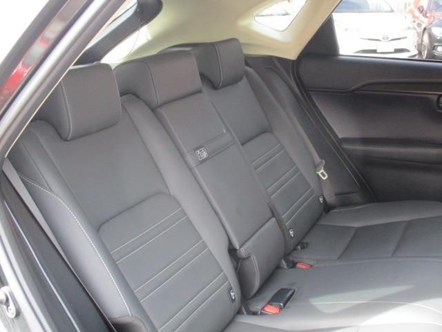 LEXUS NX300 AWD